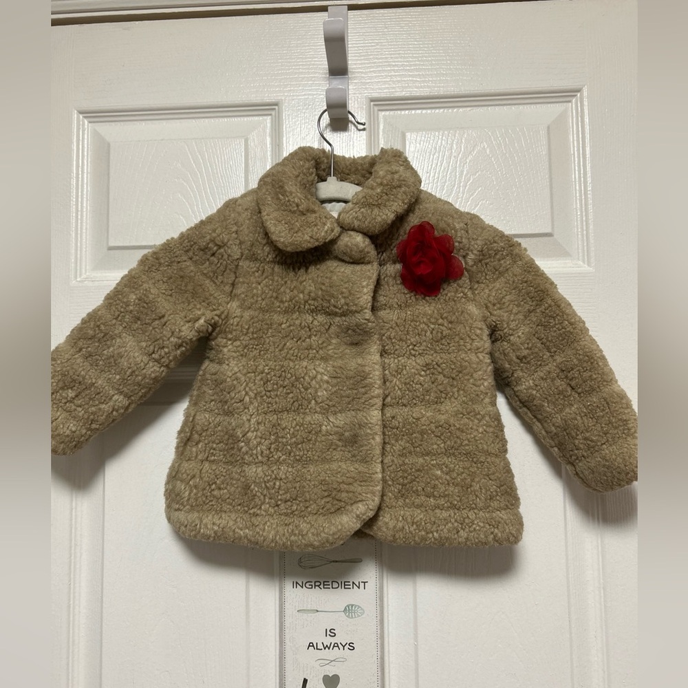 Kate Spade Camel Brown Faux Fur Tan
Coat Jacket Red Rose Size 92/24Months